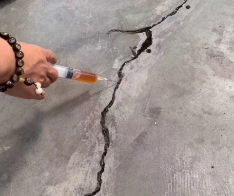 杜尔伯特混凝土裂缝修补技术详解​